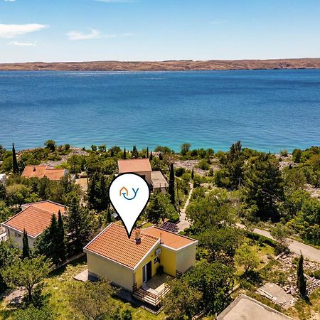 Beachfront House Nada - Happy Rentals Карлобаг Экстерьер фото