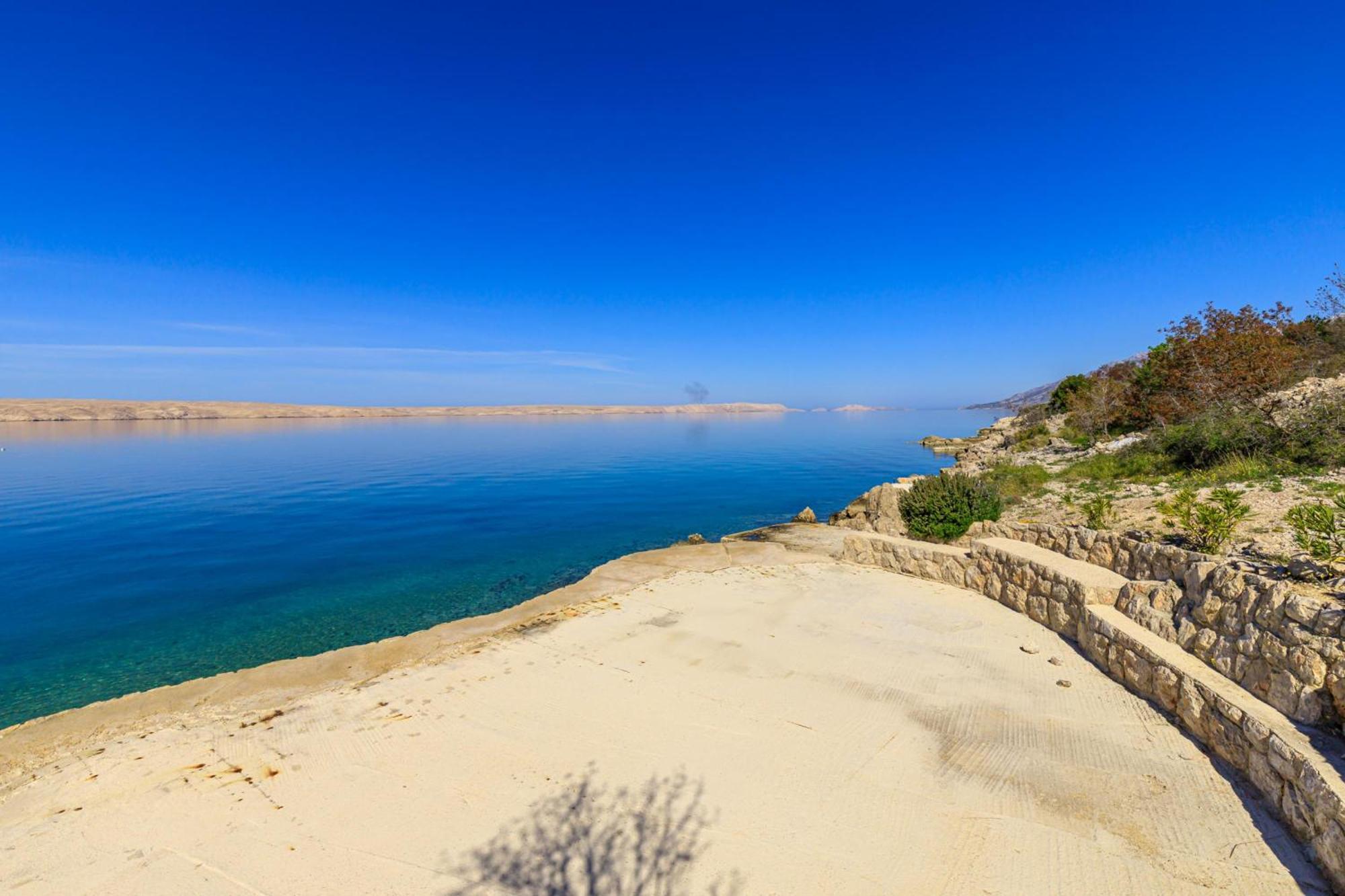 Beachfront House Nada - Happy Rentals Карлобаг Экстерьер фото