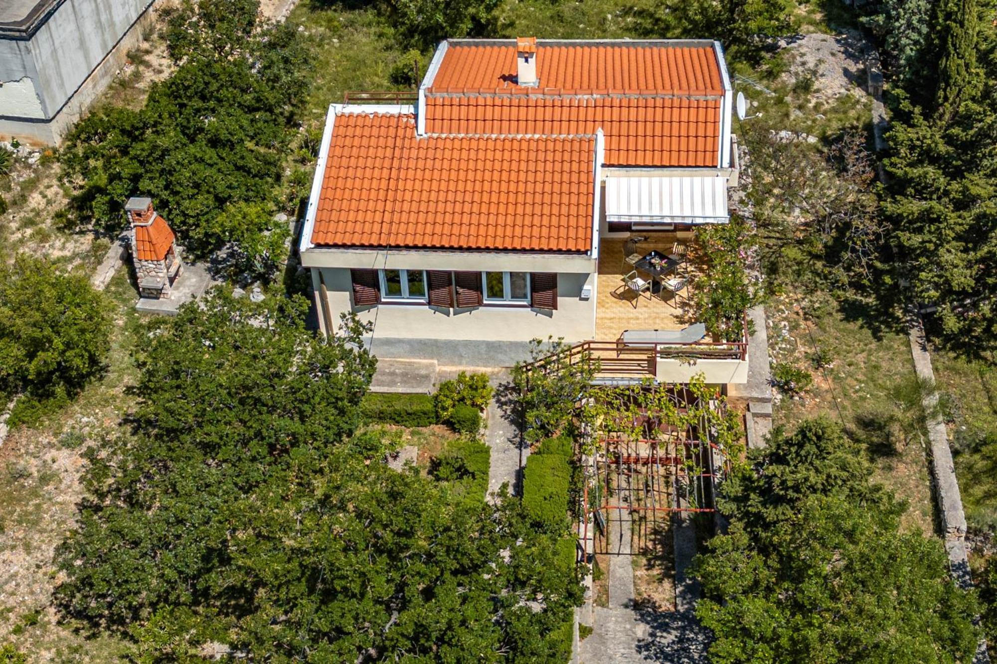 Beachfront House Nada - Happy Rentals Карлобаг Экстерьер фото